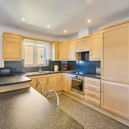 Host & - Hunton Court Appartement *