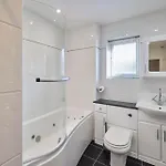 Host & - Hunton Court